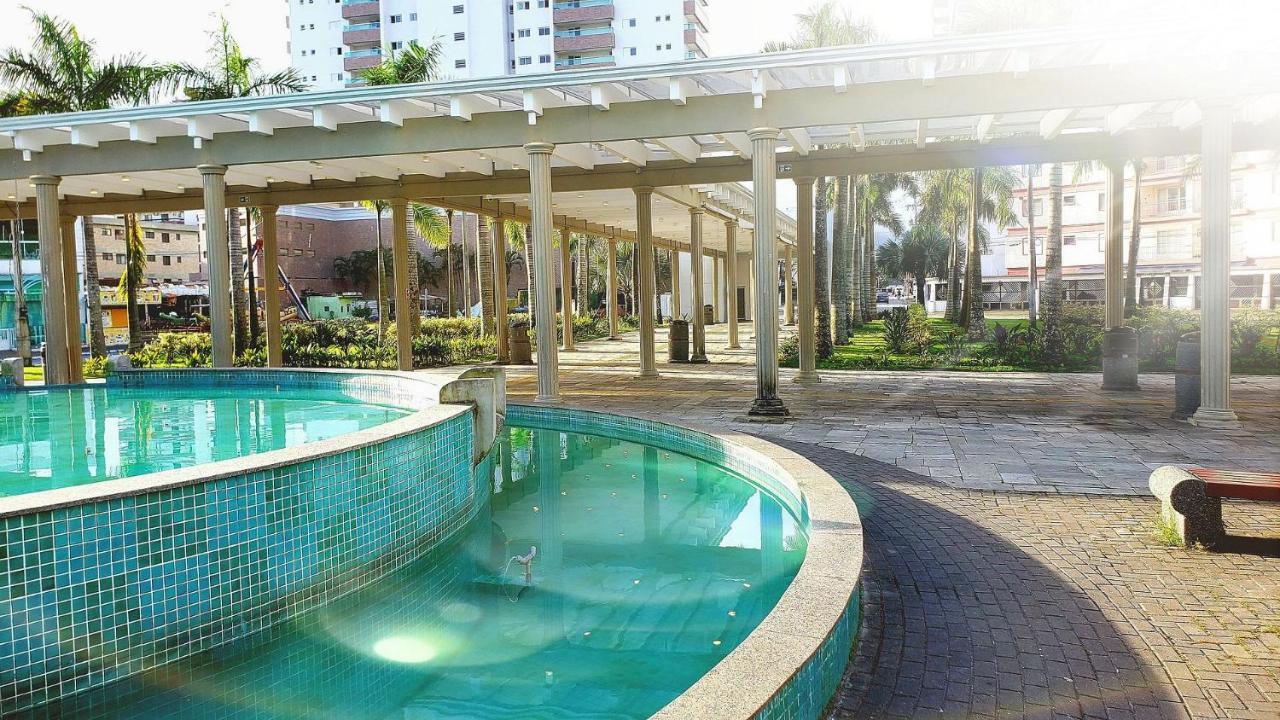 Apartamento na Vila Caiçara em Prédio Frente Mar com excelente localização por Reserva Praia Praia Grande  Esterno foto